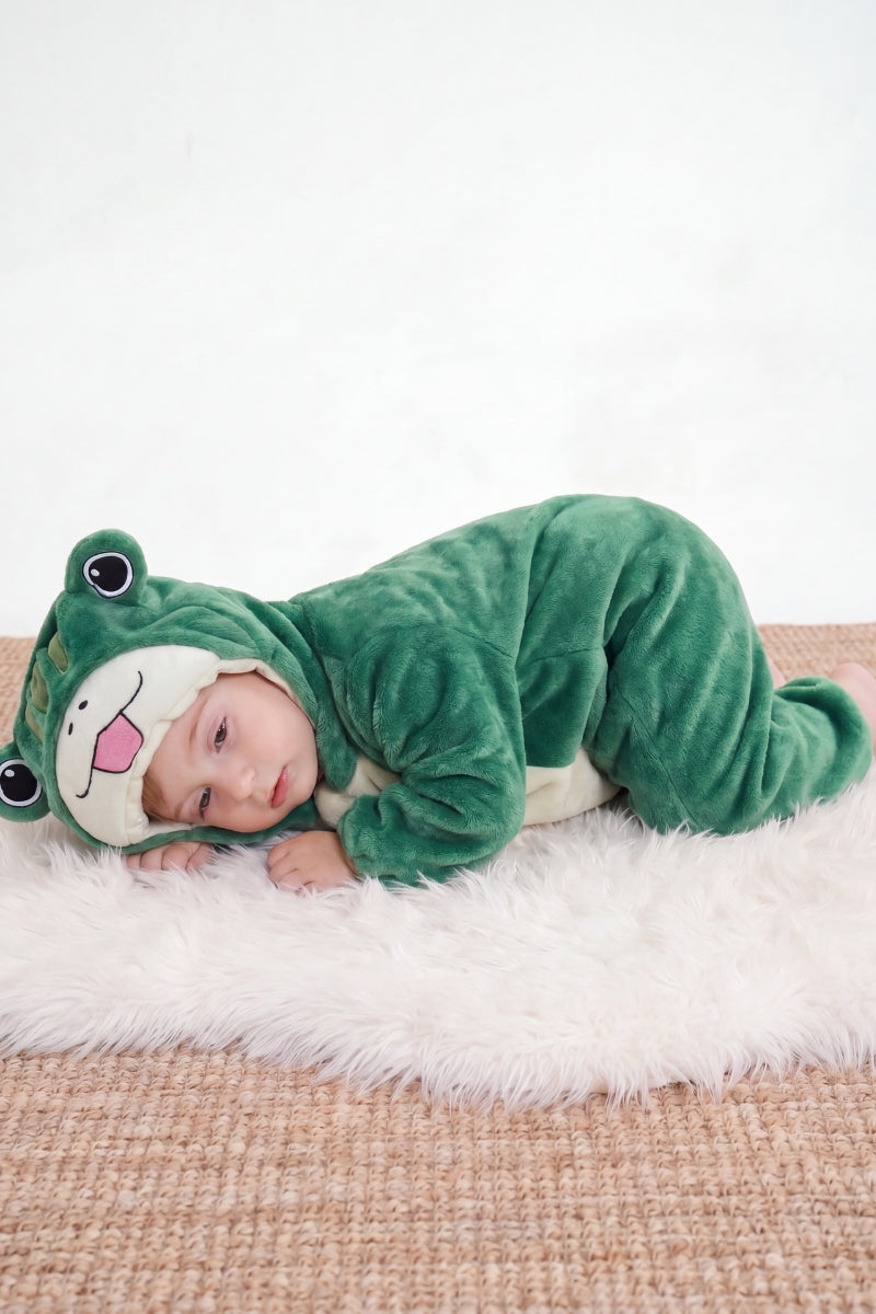 Combinaison pyjama grenouille bébé verte à capuche avec grands yeux