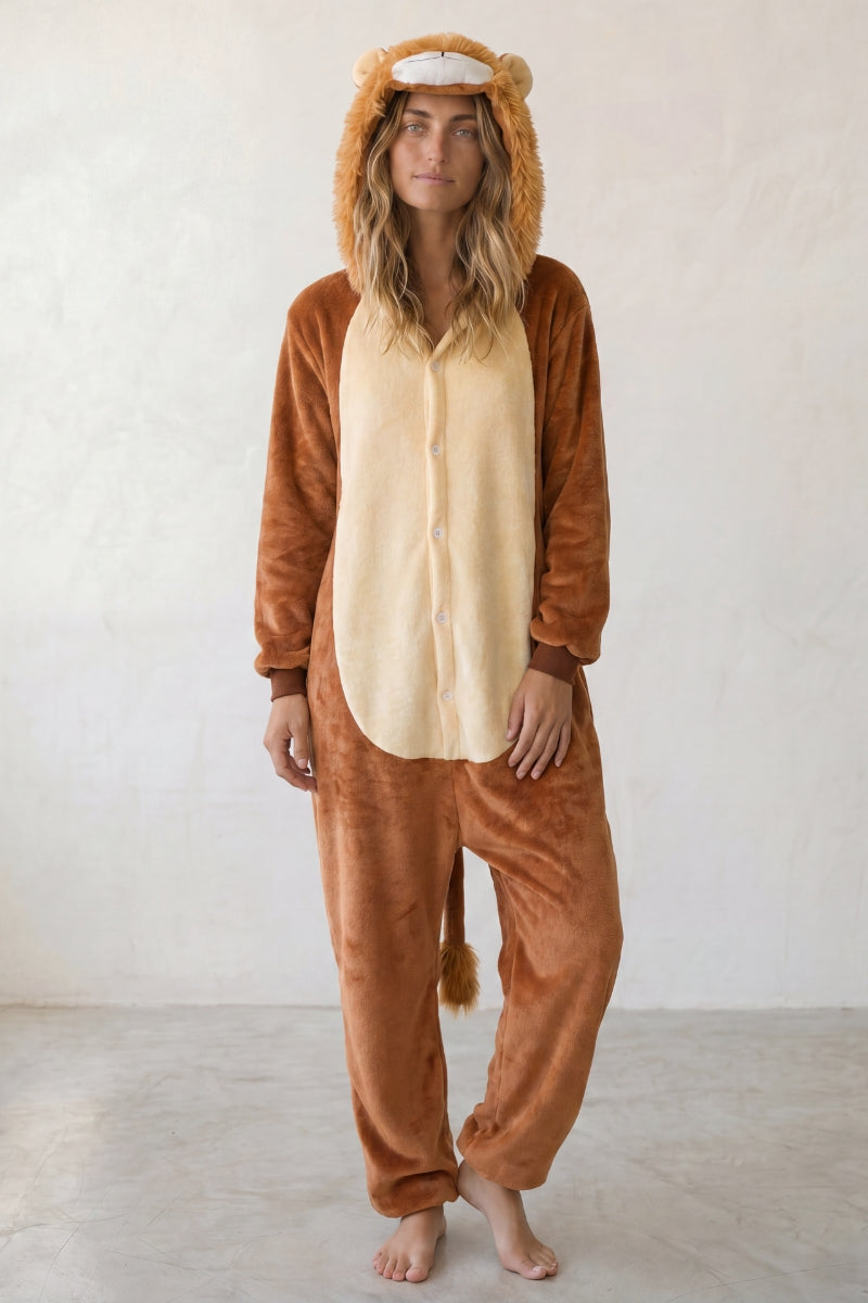 Kigurumi lion adulte fauve à capuche avec crinière et ventre beige