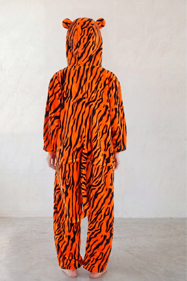 Combinaison pyjama tigre adulte rayée orange et noire à capuche — vue 2