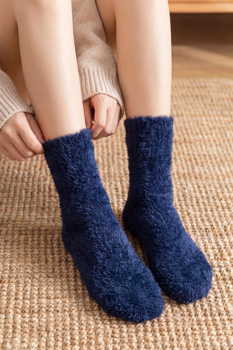 Chaussettes antidérapantes bleu marine à semelle picotée, chaudes et sûres sur sols lisses