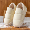 Chaussons fermés marron couvrant le pied entier, chauds et confortables pour l'hiver à la maison