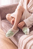 Chaussons pilou pilou vert sauge au moelleux irrésistible, doux et chauds pour cocooner