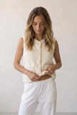 Gilet pyjama femme blanc blanc en matière moelleuse, à porter sur le pyjama pour cocooner au chaud à la maison