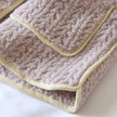 Gilet pyjama femme rose rose en matière moelleuse, à porter sur le pyjama pour cocooner au chaud à la maison