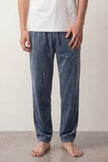 Pantalon pyjama homme bleu gris en pilou, taille élastiquée et bas resserré jogging, vue de face
