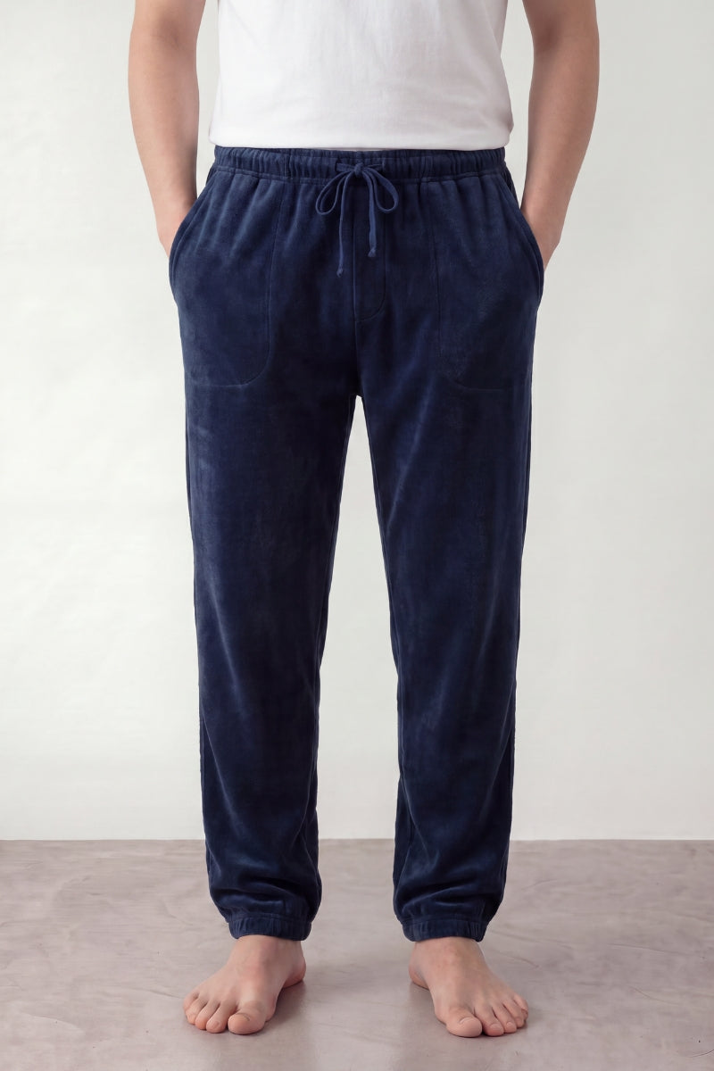 Pantalon pyjama homme bleu marine en pilou, taille à cordon et bas resserré jogging, vue de face