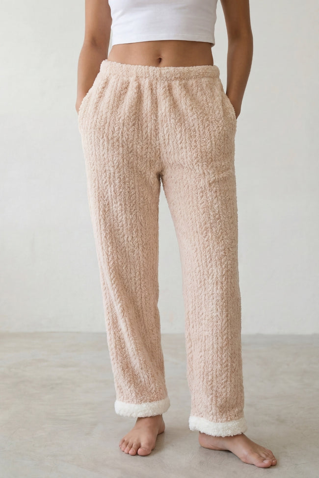 Pantalon pyjama femme rose en pilou torsadé, vue de face détaillée
