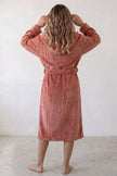 Peignoir polaire femme terracotta, vue de dos