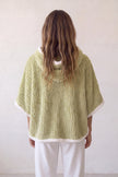 Poncho pyjama vert vert en matière moelleuse, à porter sur le pyjama pour cocooner au chaud à la maison