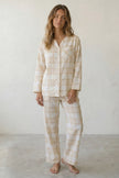 Pyjama coton carreaux femme beige, chemise manches longues à carreaux et pantalon assorti, vue de face