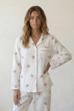 Pyjama coton cœurs femme blanc, chemise manches longues à motif cœurs et pantalon assorti, vue de face