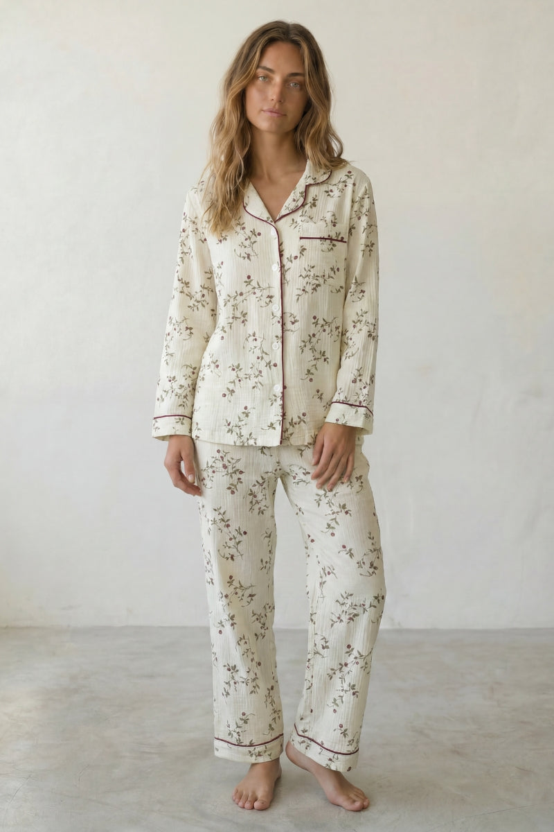 Pyjama coton fleuri femme écru, chemise manches longues à motif fleuri et pantalon assorti, vue de face