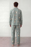 Pyjama coton kawaii homme vert sauge, chemise manches longues à motif et pantalon assorti, vue de face, vue 2