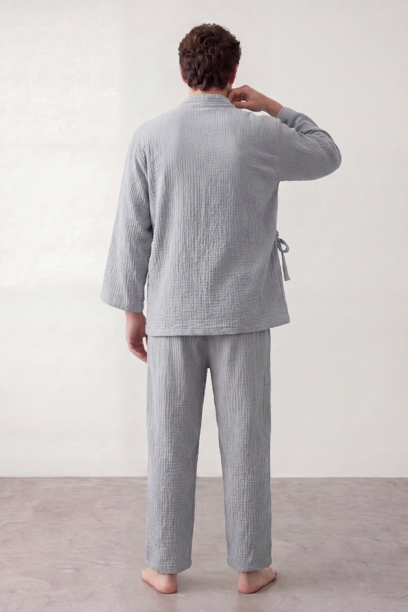 Pyjama coton kimono gris homme, veste croisée à nouer et pantalon assorti, vue de face, vue 2