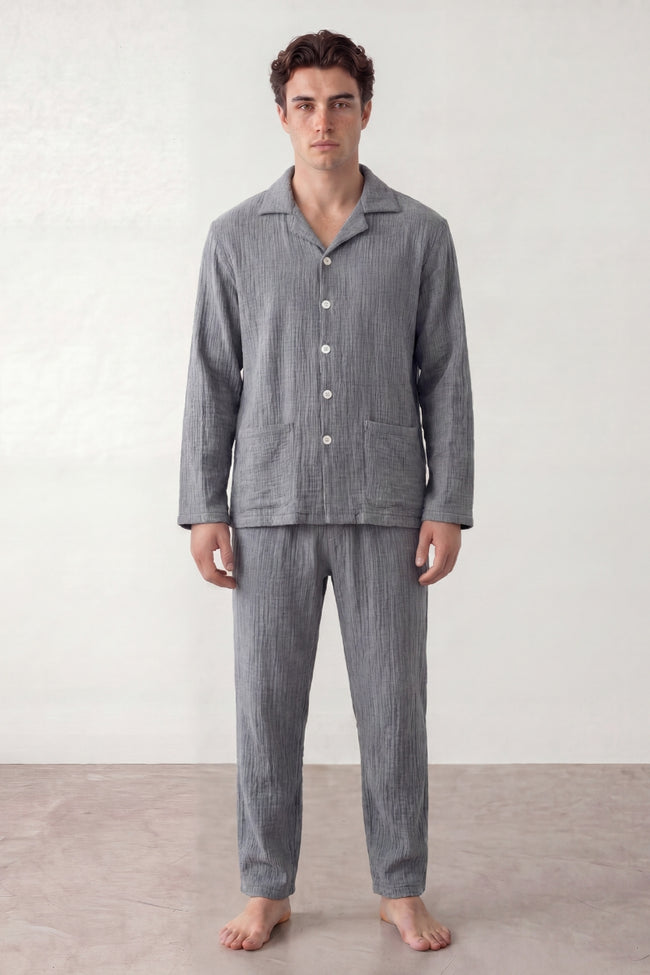 Pyjama coton rayé homme gris, chemise manches longues à rayures et pantalon assorti, vue de face