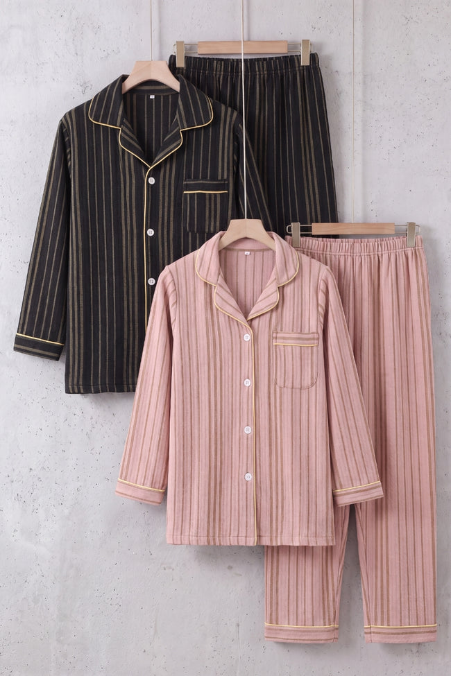 Pyjama couple rayé, ensemble assorti homme et femme (rose et gris foncé) doux et chaud pour cocooner à deux en hiver