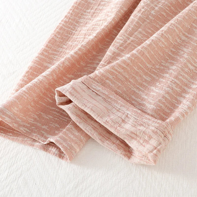 Pyjama en commun, ensemble assorti homme et femme (rose et gris) doux et chaud pour cocooner à deux en hiver