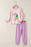 Pyjama licorne fille, ensemble haut et pantalon présenté sur cintre