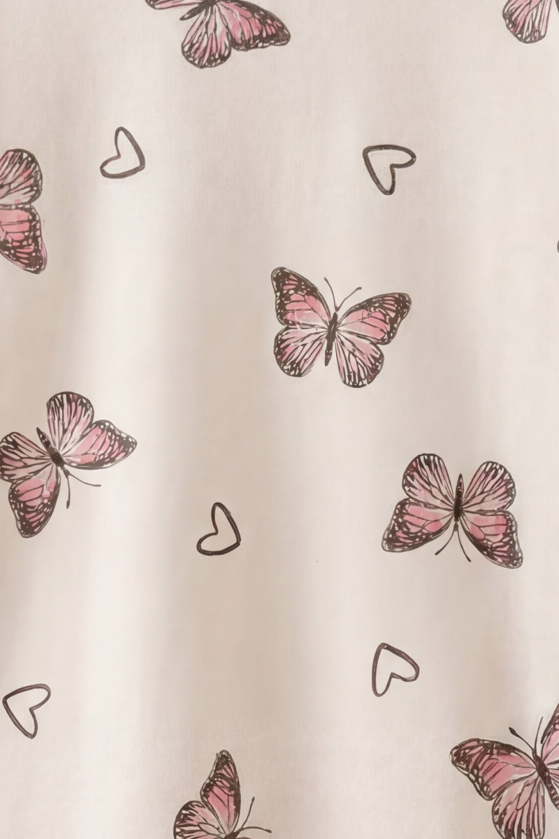 Pyjama papillon fille, détail du motif papillons et cœurs