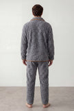 Pyjama pilou pilou gris homme, vue de dos détaillée