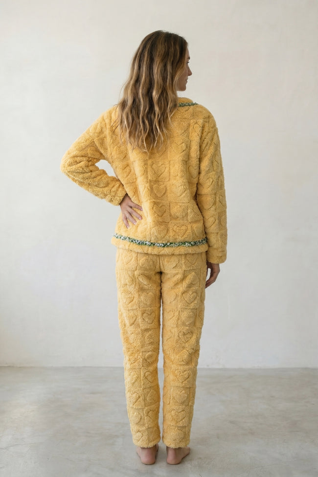 Pyjama pilou pilou jaune femme en maille gaufrée, vue de dos