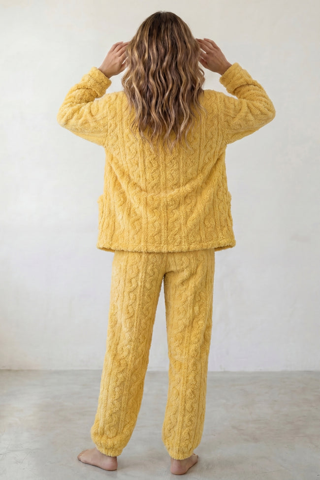 Pyjama pilou pilou moelleux femme jaune en maille gaufrée, vue de dos