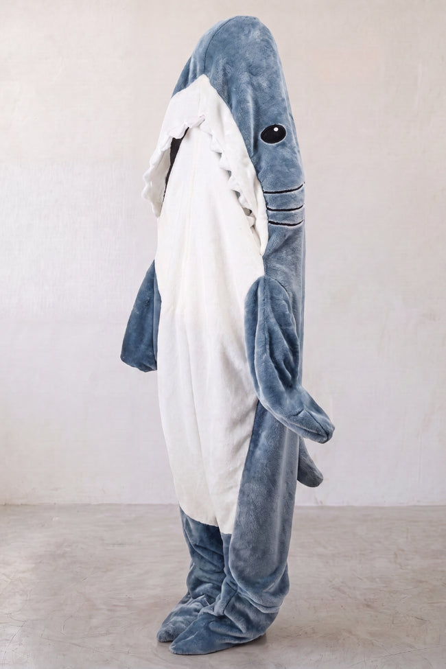 Pyjama requin combinaison une pièce à capuche bleue, chaude et amusante pour l'hiver cocooning