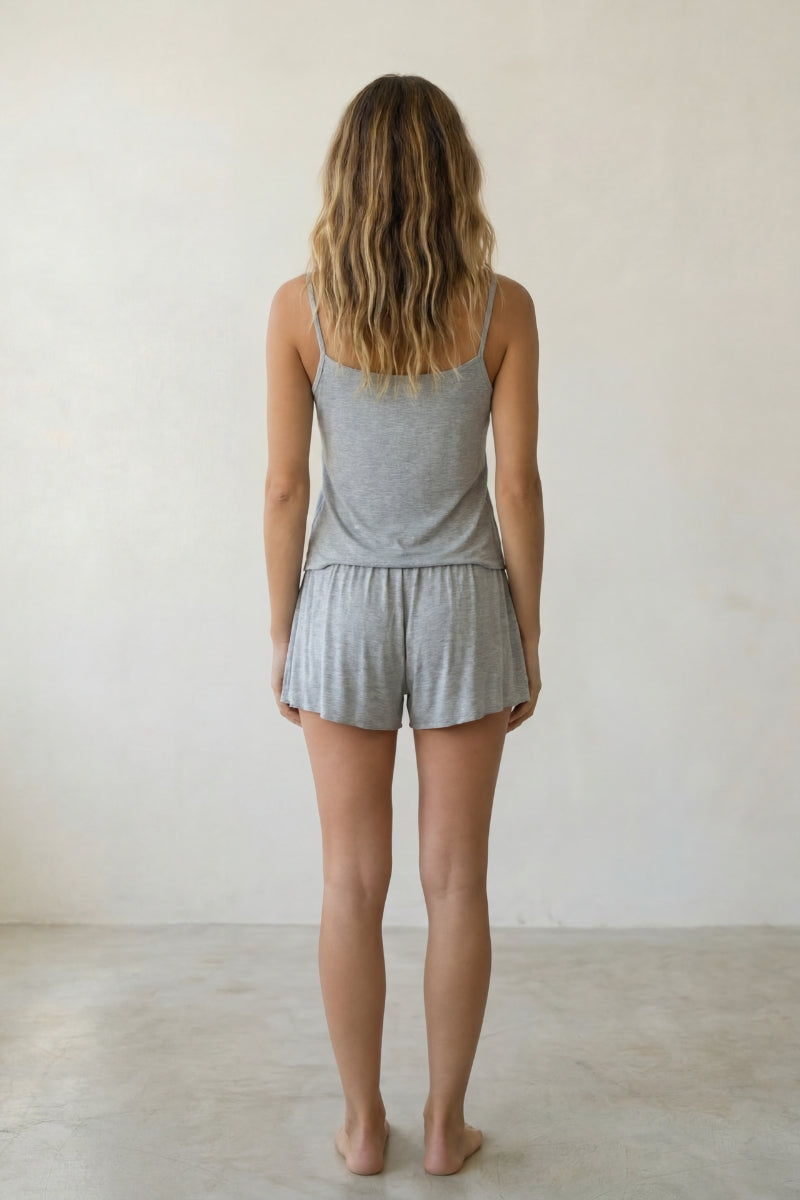 Pyjama short femme gris, vue de dos