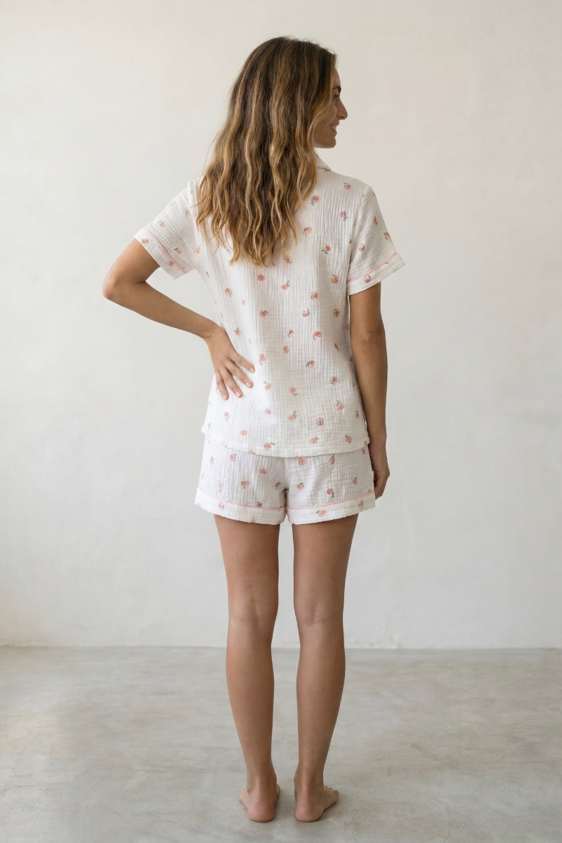 Pyjama short fleuri rose femme, vue de dos