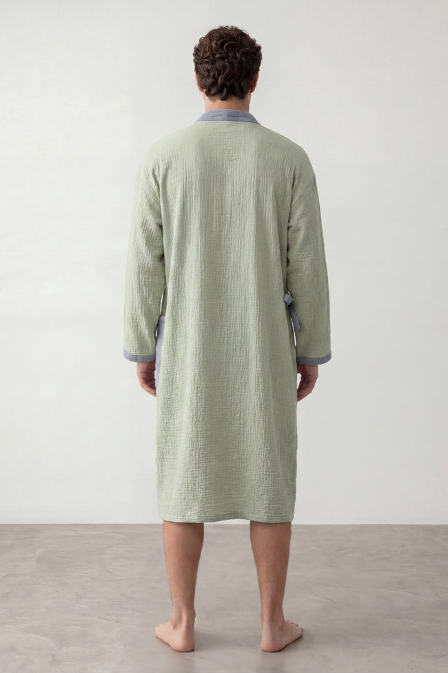 Robe de chambre légère homme vert sauge, vue détaillée