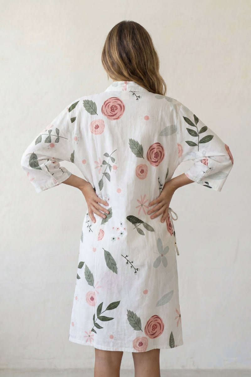 Robe de chambre fleurie femme, vue détaillée de l'imprimé