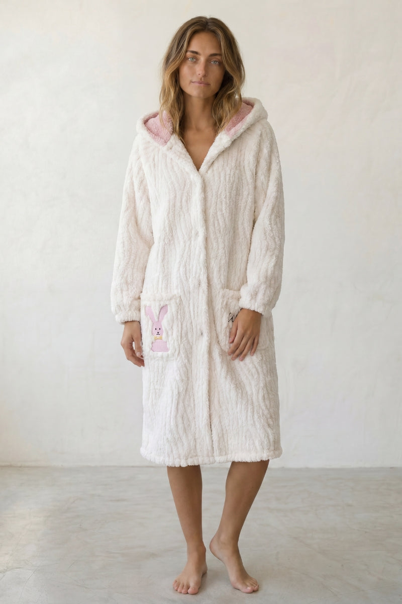 Robe de chambre moelleuse femme, détail du motif sur la poche