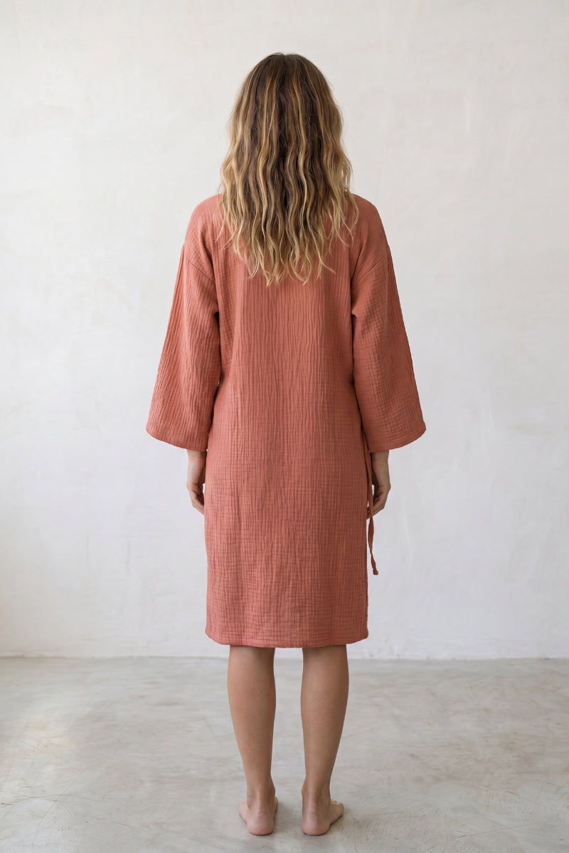 Robe de chambre unie femme terracotta, vue détaillée
